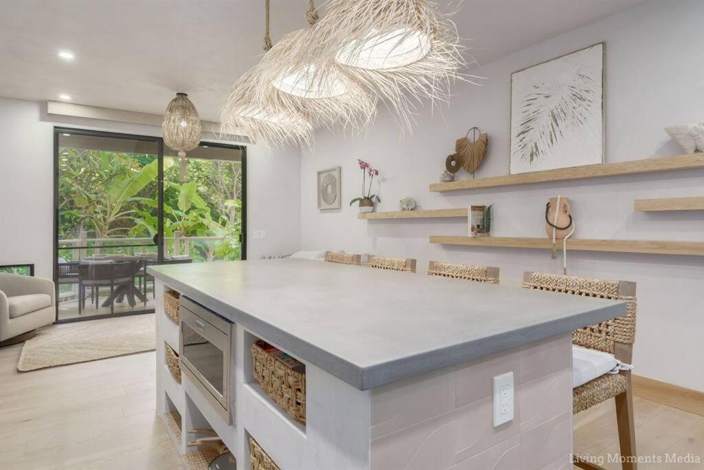 Aloha Moon - A Chic And Dreamy Modern Tropical Hideaway! Apartman Wailea  Kültér fotó