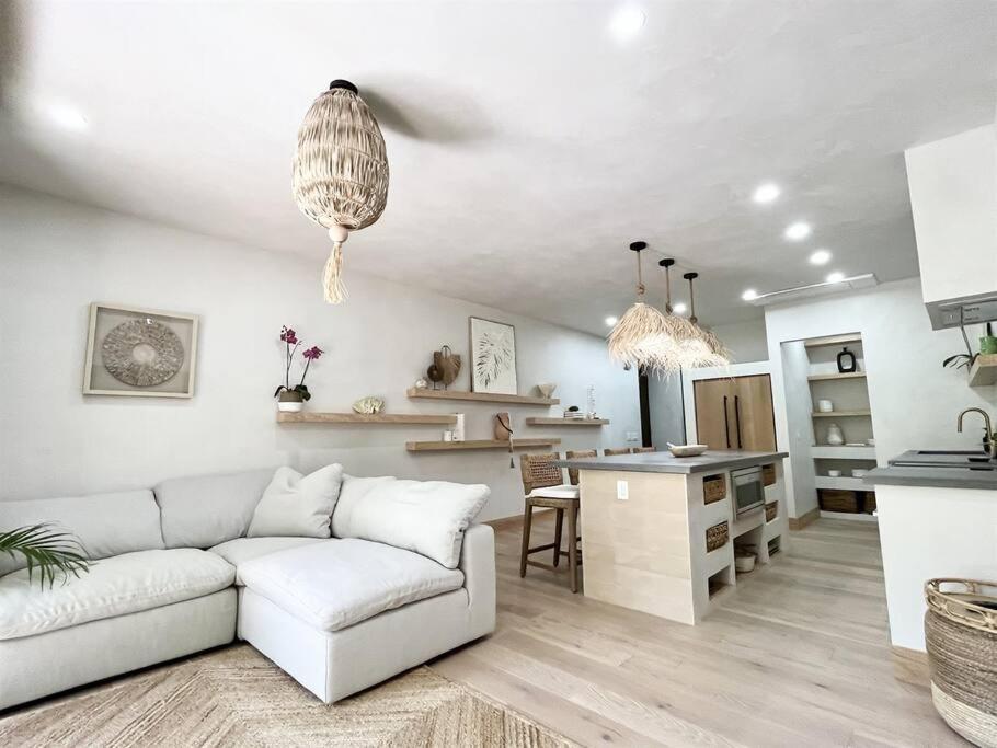 Aloha Moon - A Chic And Dreamy Modern Tropical Hideaway! Apartman Wailea  Kültér fotó
